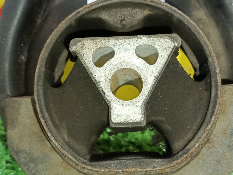 Подушка двигателя, 800 рублей, Красноярск