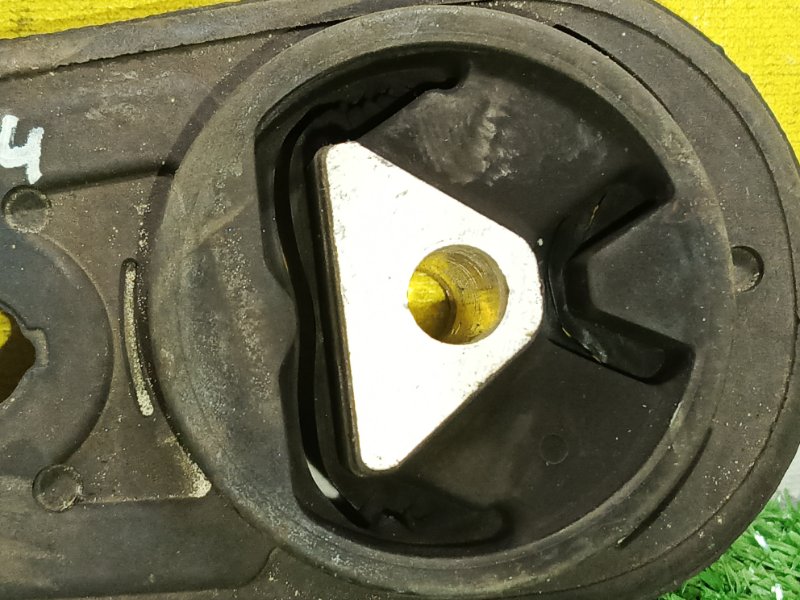 Подушка двигателя, 800 рублей, Красноярск