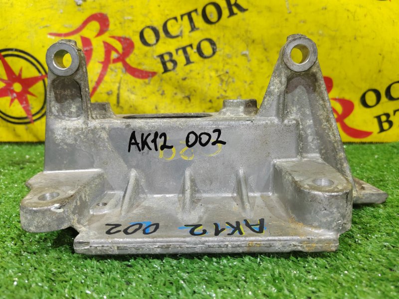 кронштейн, 1500 рублей, Красноярск