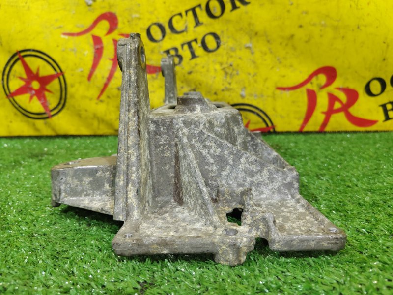 кронштейн, 1500 рублей, Красноярск