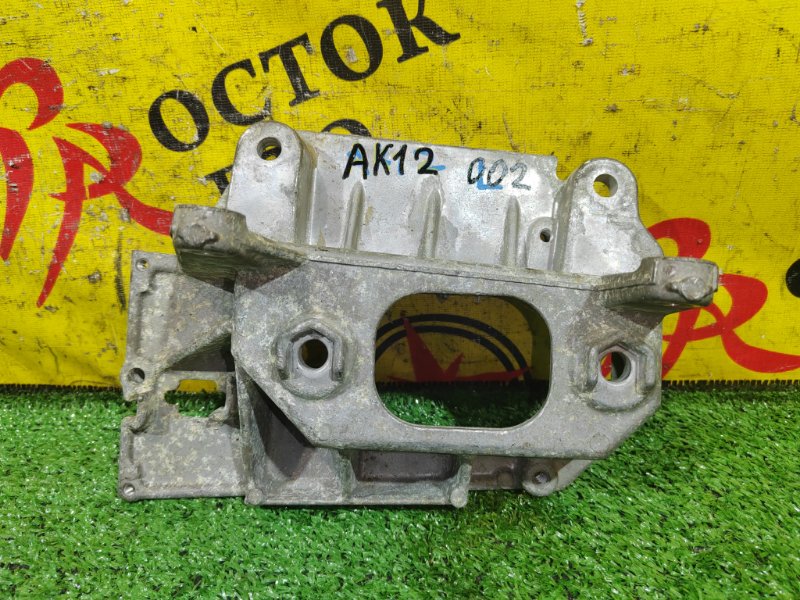 кронштейн, 1500 рублей, Красноярск