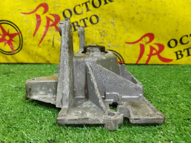 кронштейн, 1500 рублей, Красноярск