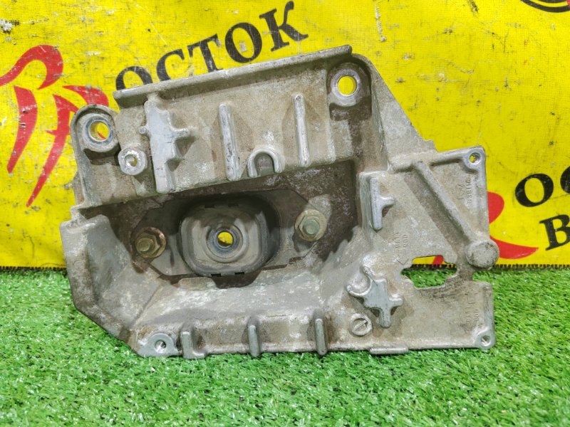 кронштейн, 1500 рублей, Красноярск