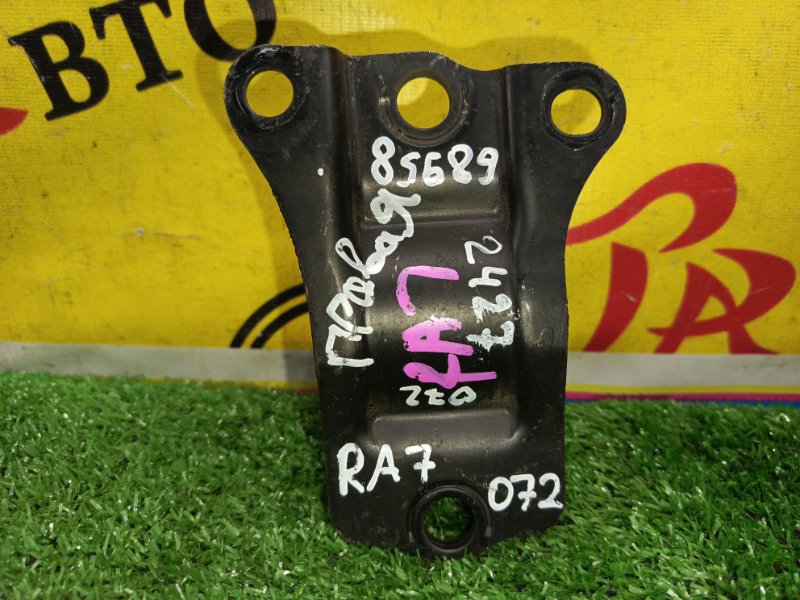 Подушка двигателя, 300 рублей, Красноярск