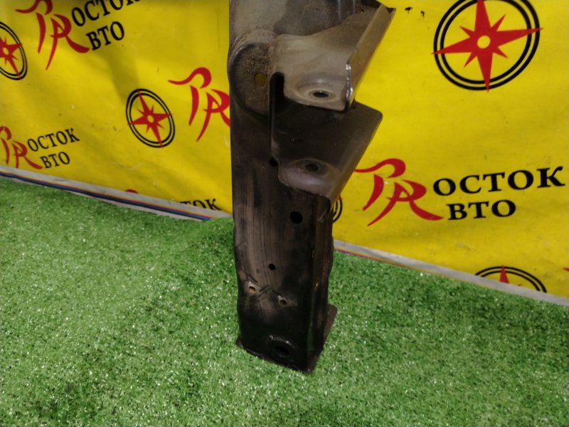 балка поперечная, 2000 рублей, Красноярск