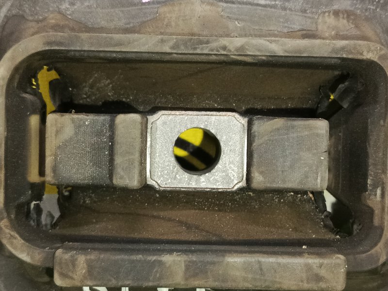 Подушка двигателя, 800 рублей, Красноярск