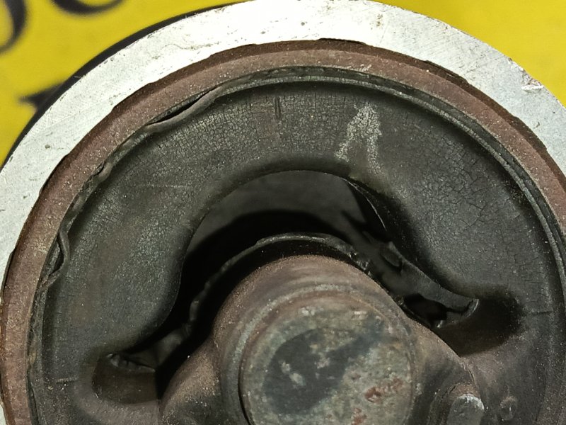 Подушка двигателя, 2000 рублей, Красноярск