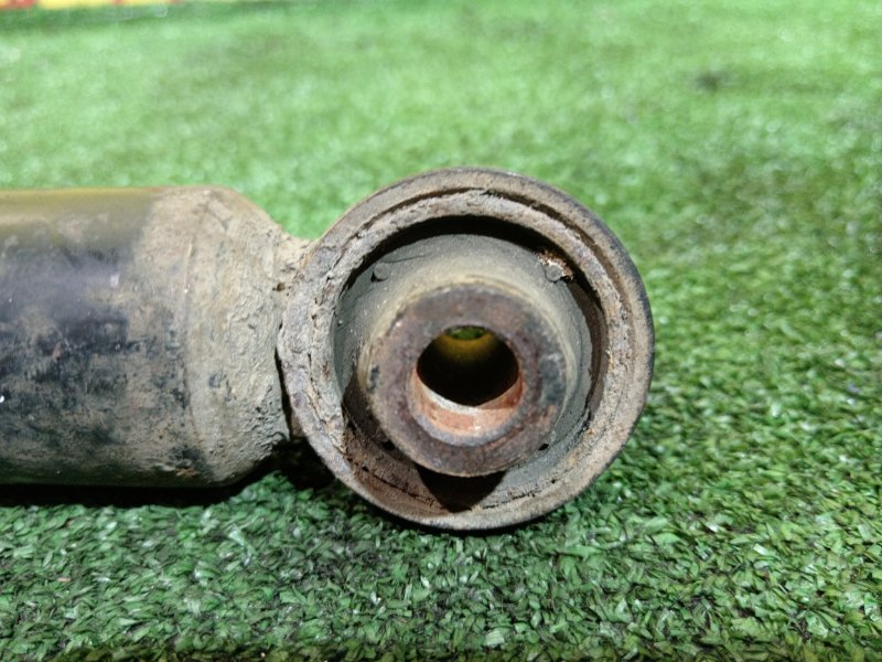 амортизатор, 1800 рублей, Красноярск