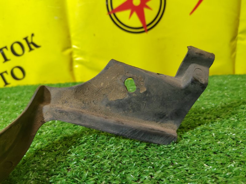 Брызговик, 300 рублей, Красноярск