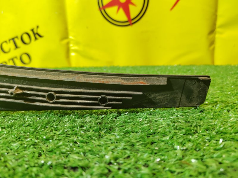 Решетка под лобовое стекло, 500 рублей, Красноярск