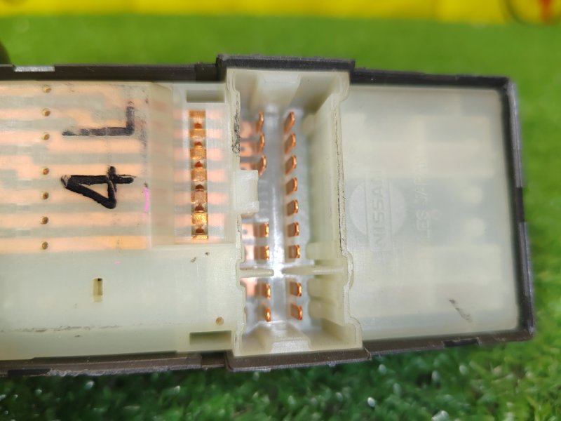 Блок управления стеклоподъемниками, 300 рублей, Красноярск