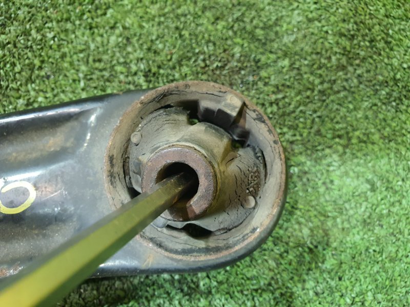 рычаг, 900 рублей, Красноярск