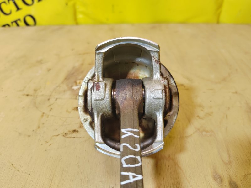 Поршень, 1000 рублей, Красноярск