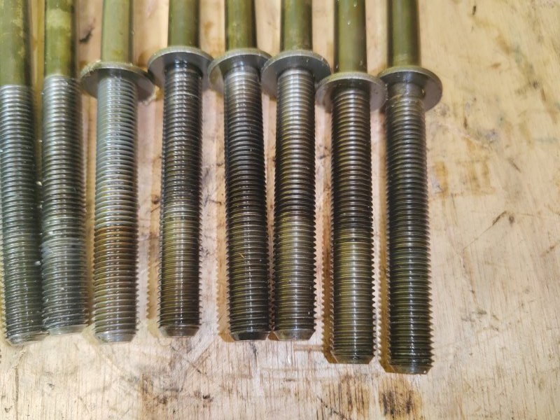 болт гбц, 800 рублей, Красноярск