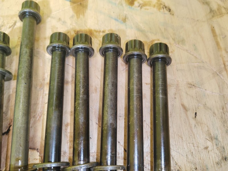 болт гбц, 800 рублей, Красноярск