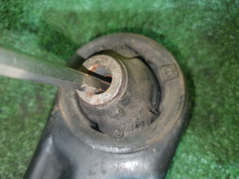 рычаг, 900 рублей, Красноярск