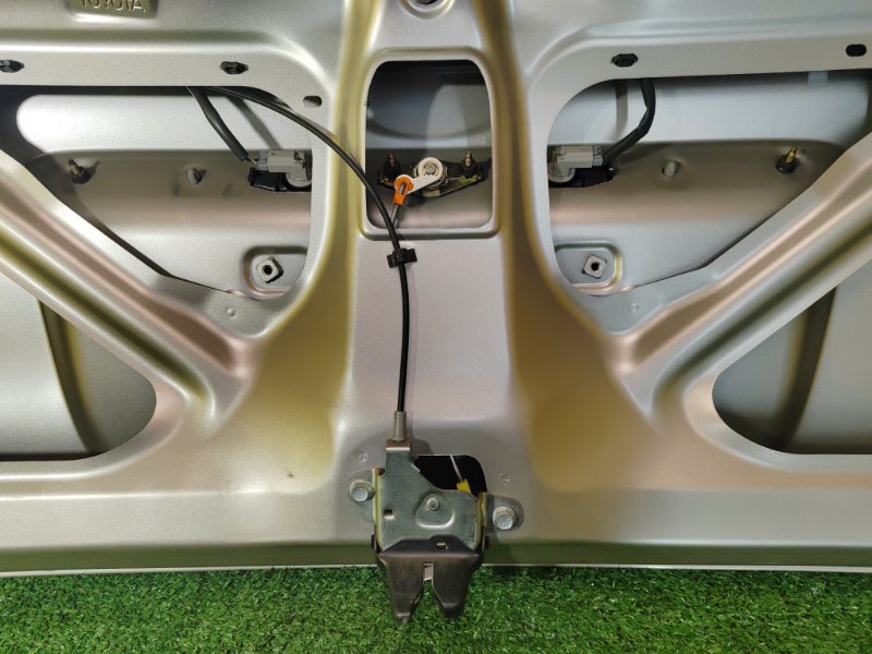 Крышка багажника, 1500 рублей, Красноярск