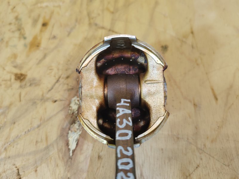 Поршень, 1000 рублей, Красноярск