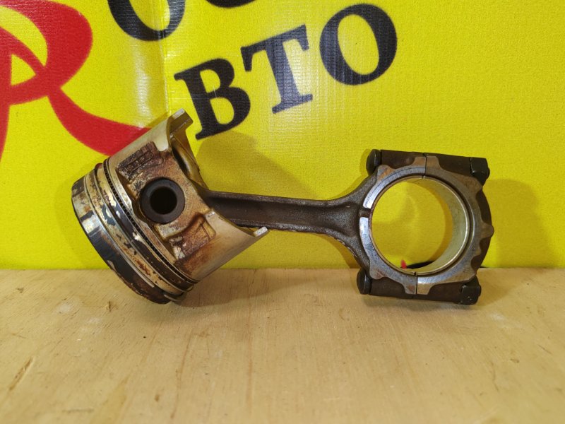 Поршень, 1000 рублей, Красноярск