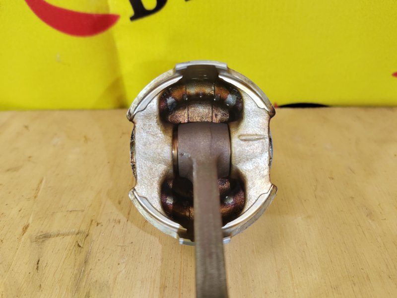 Поршень, 1000 рублей, Красноярск