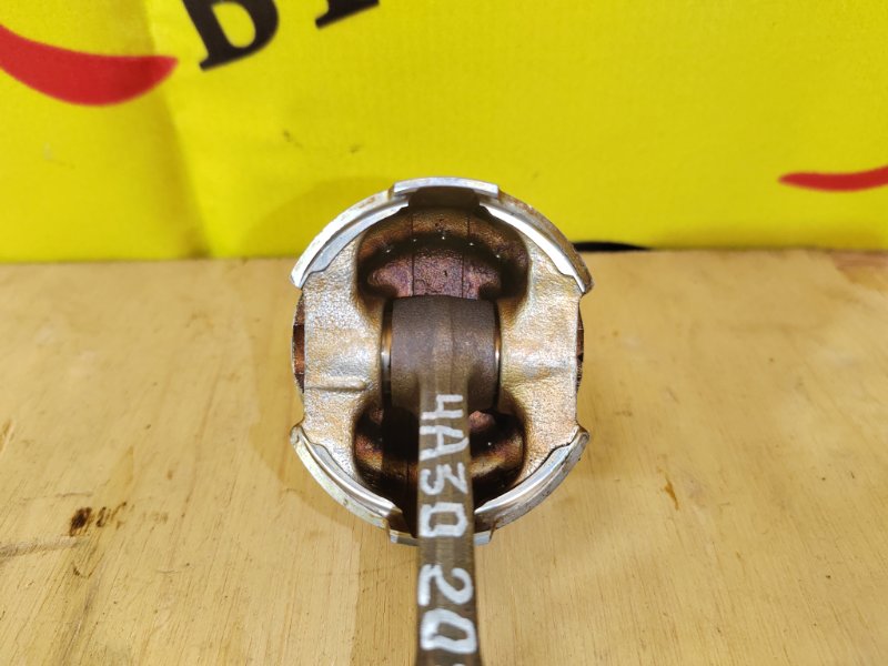 Поршень, 1000 рублей, Красноярск