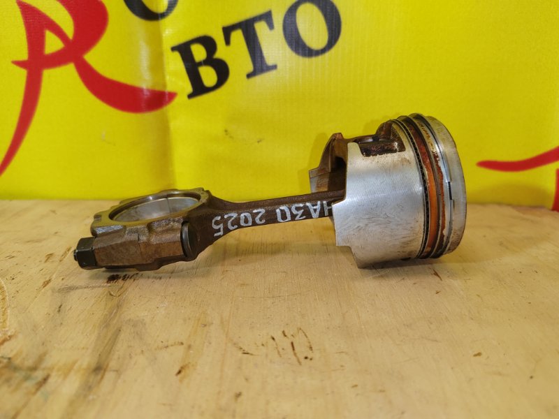 Поршень, 1000 рублей, Красноярск