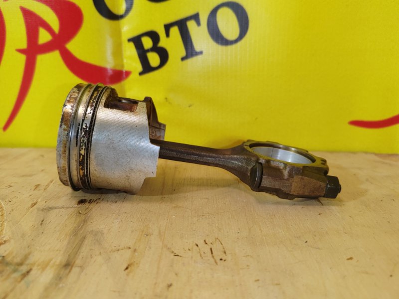 Поршень, 1000 рублей, Красноярск