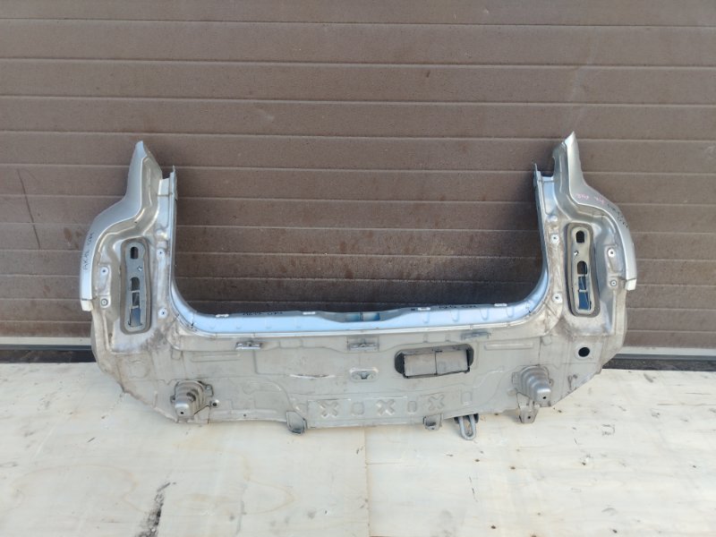 Задняя панель кузова, 20000 рублей, Красноярск