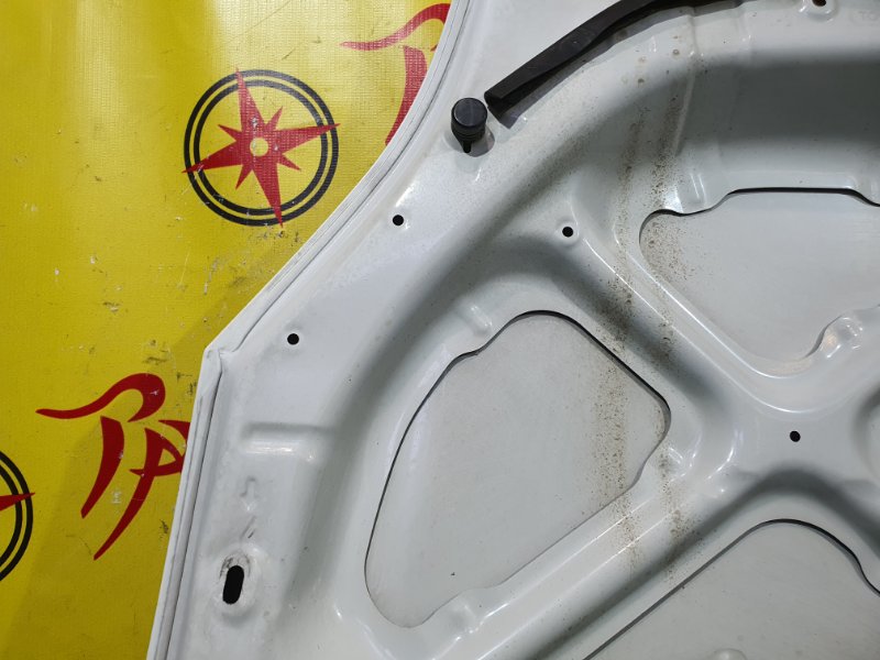 Капот, 5000 рублей, Красноярск