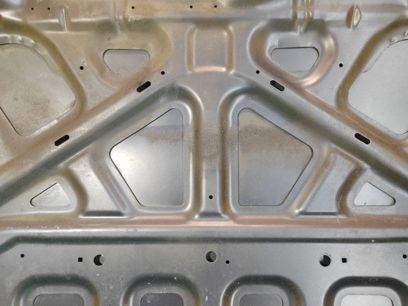 Капот, 10000 рублей, Красноярск