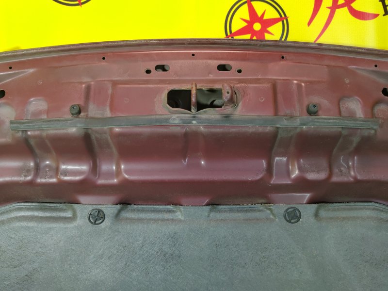 Капот, 9000 рублей, Красноярск