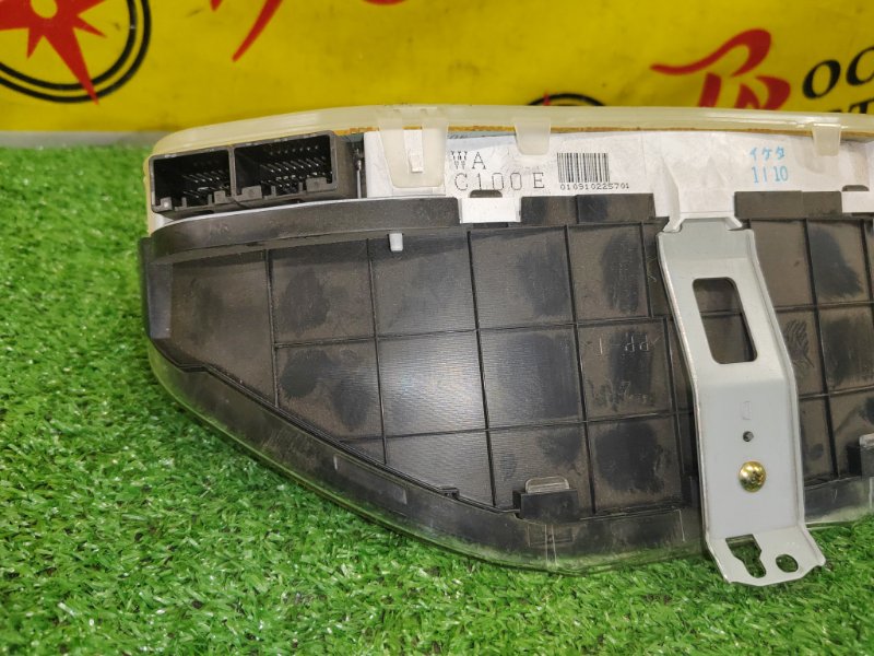 Панель приборов, 2000 рублей, Красноярск