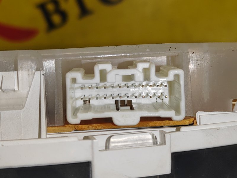 Панель приборов, 300 рублей, Красноярск