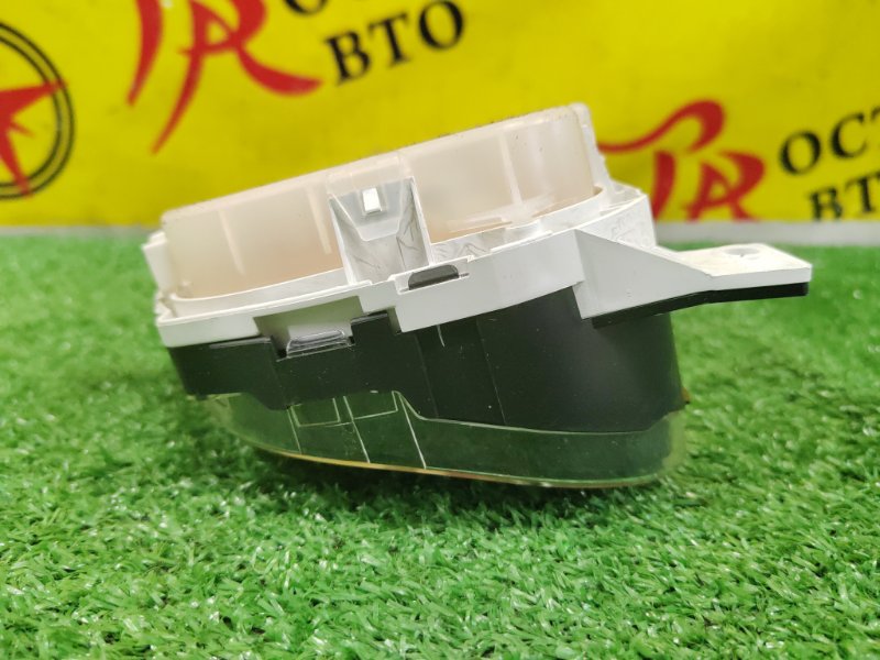 Панель приборов, 300 рублей, Красноярск