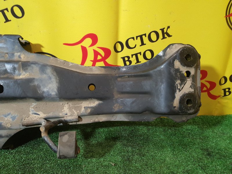 балка поперечная, 2000 рублей, Красноярск