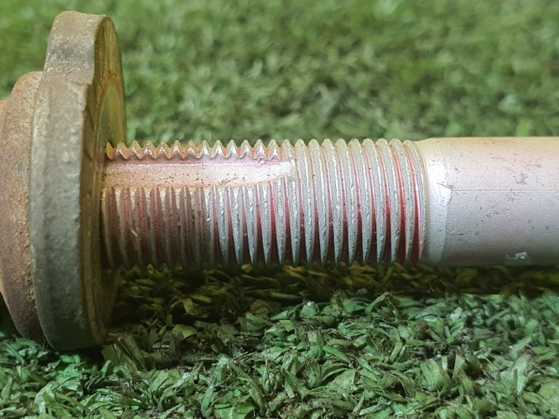 Болт развальный, 300 рублей, Красноярск