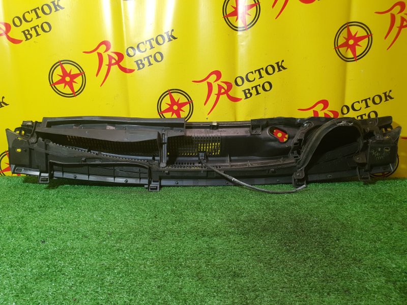 Решетка под лобовое стекло, 800 рублей, Красноярск