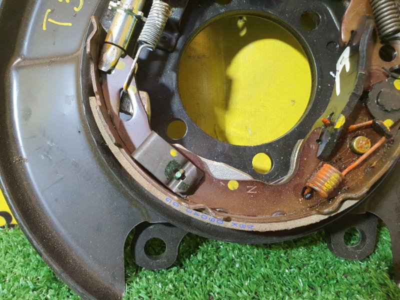 Механизм стояночного тормоза, 2000 рублей, Красноярск