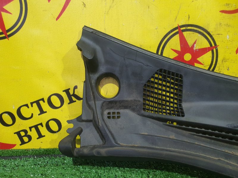 Решетка под лобовое стекло, 500 рублей, Красноярск