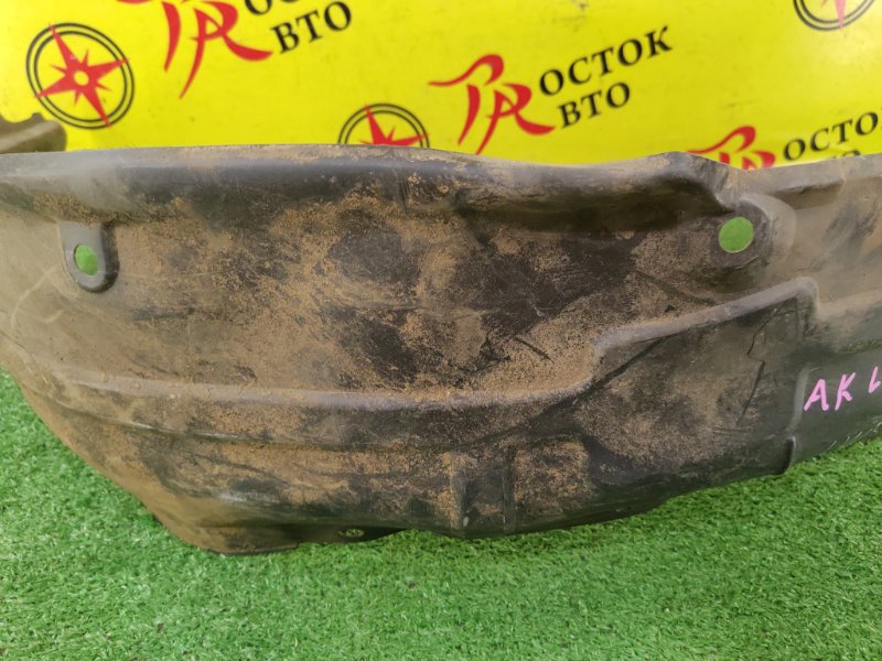 Подкрылок, 1200 рублей, Красноярск