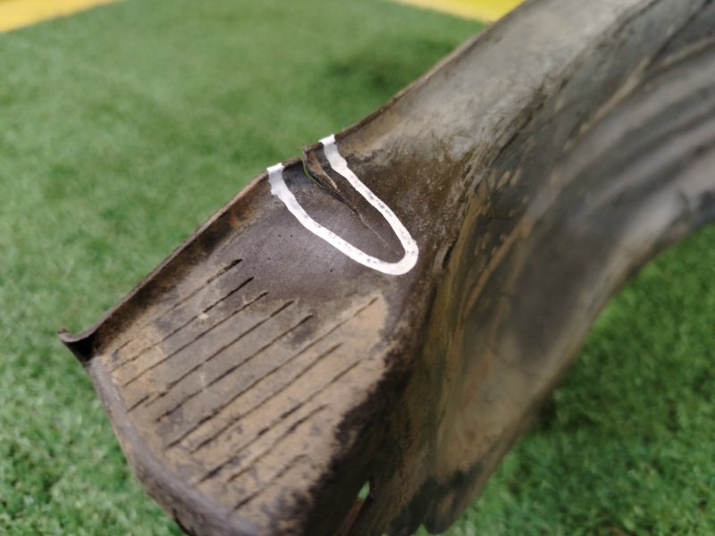 Подкрылок, 2000 рублей, Красноярск