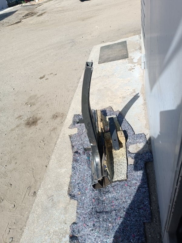 Центральная стойка кузова, 3000 рублей, Воронеж