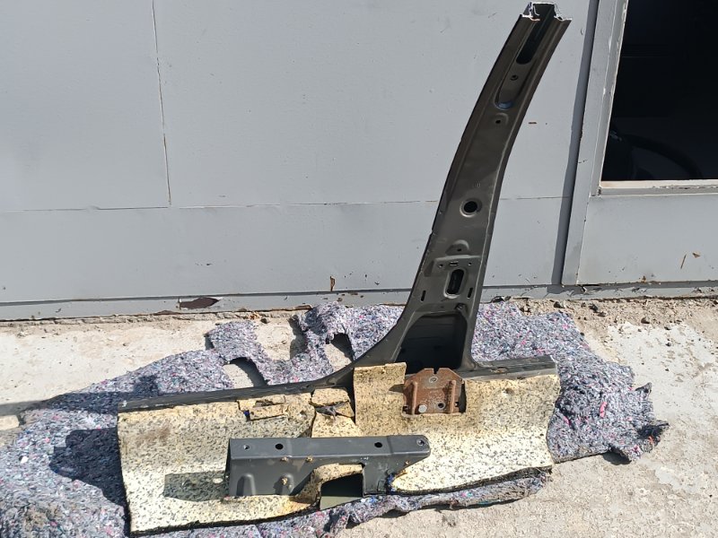 Центральная стойка кузова, 3000 рублей, Воронеж