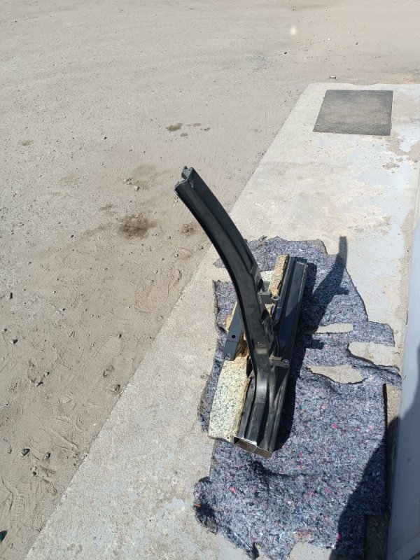 Центральная стойка кузова, 3000 рублей, Воронеж