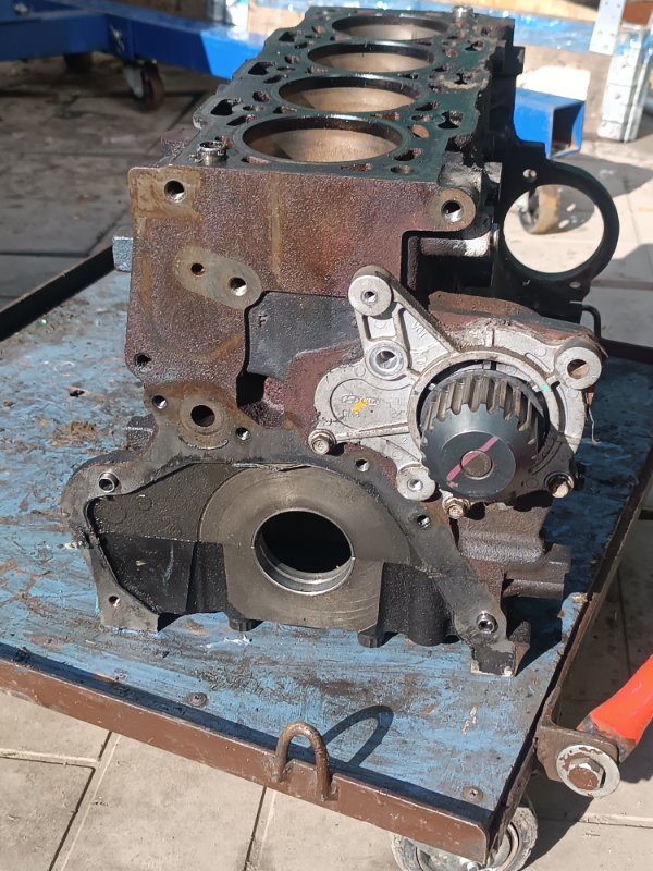 Блок цилиндров, 25000 рублей, Воронеж