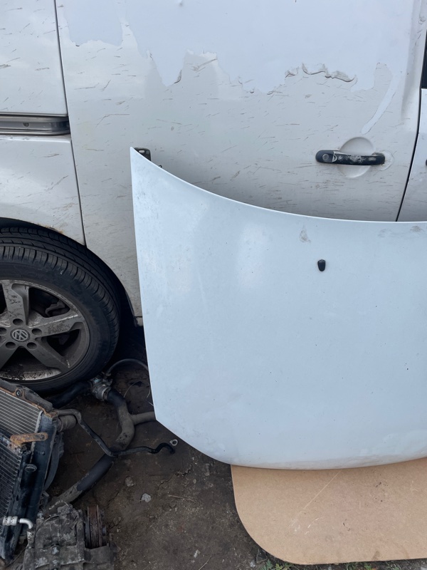 Капот, 16000 рублей, Воронеж