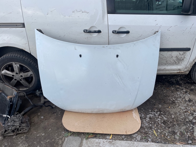 Капот, 16000 рублей, Воронеж