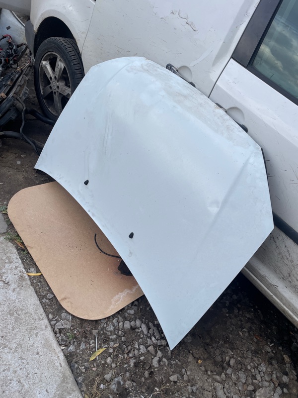 Капот, 16000 рублей, Воронеж