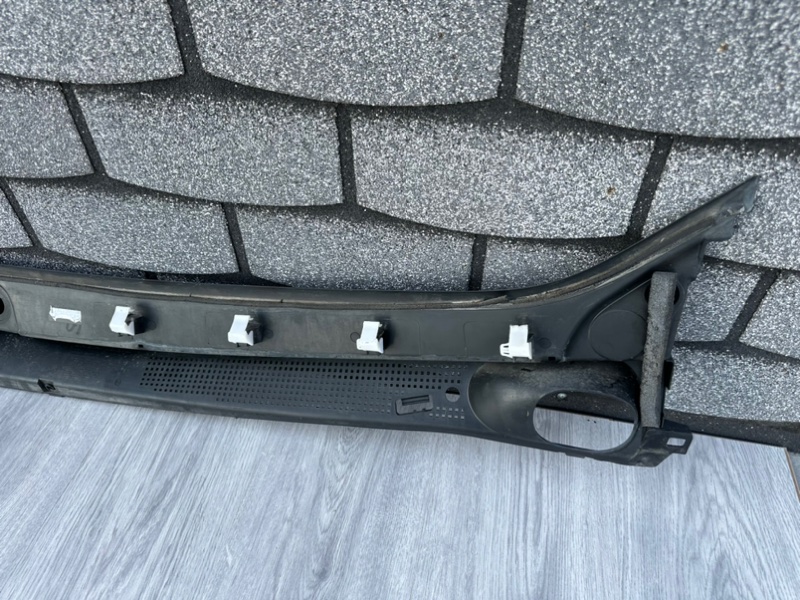 Планка под лобовое стекло, 1000 рублей, Москва