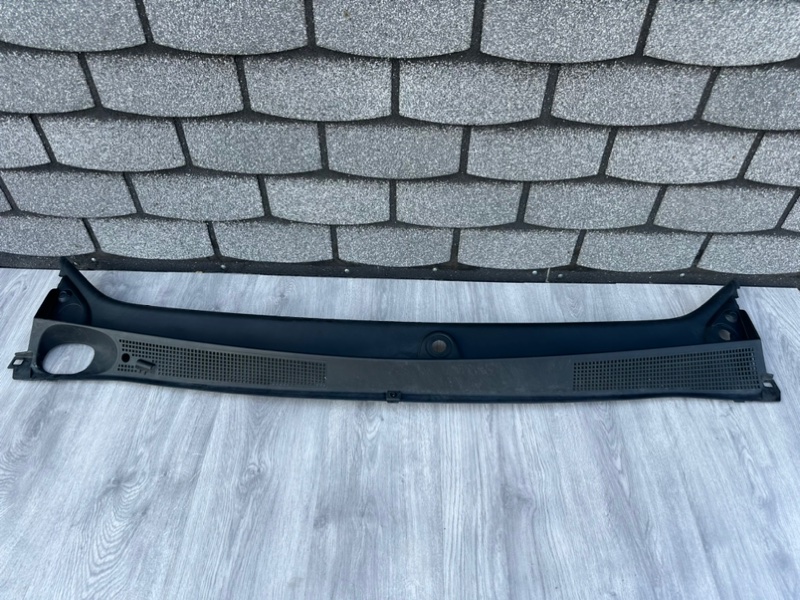 Планка под лобовое стекло, 1000 рублей, Москва